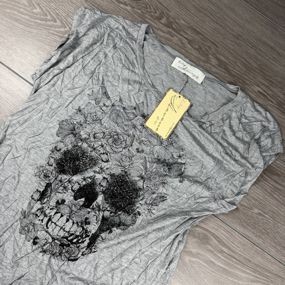 Vintage Havana Women's Split Back Skull Face‎ Tee Grey Large New